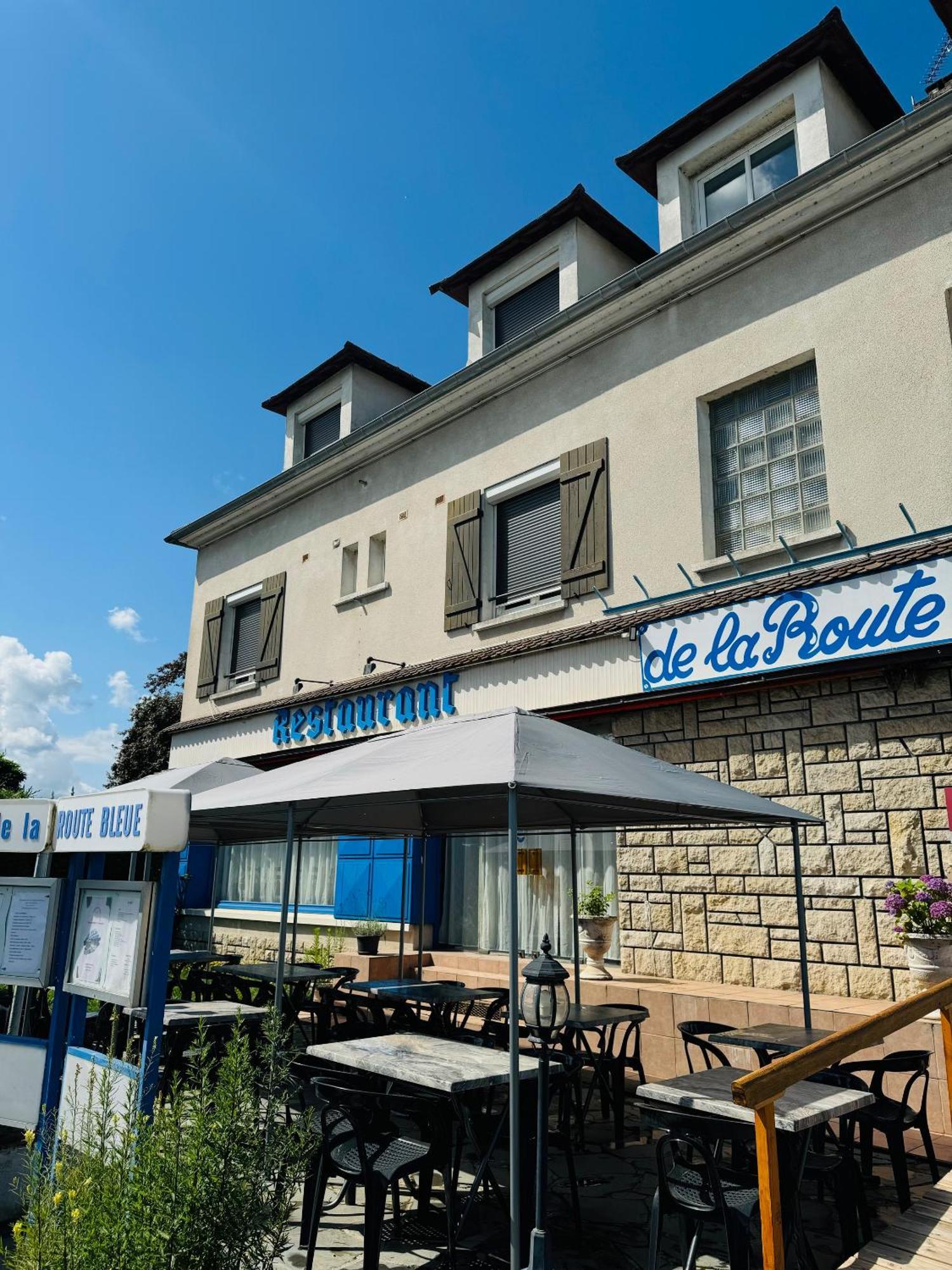 Le Relais De La Route Bleue Hotel Saint-Loup  Buitenkant foto