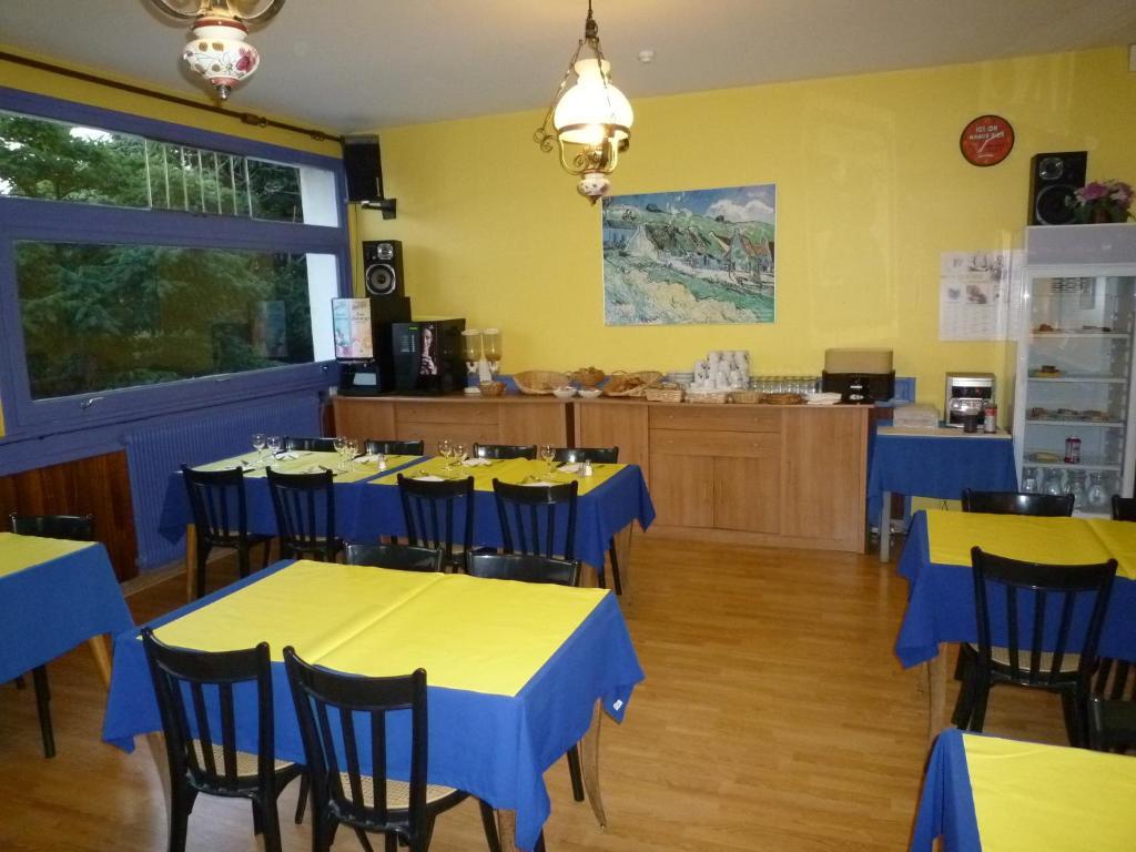 Le Relais De La Route Bleue Hotel Saint-Loup  Buitenkant foto